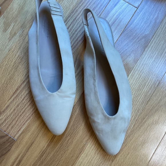 Everlane Women's Flats in Beige - Picture 3 of 7
